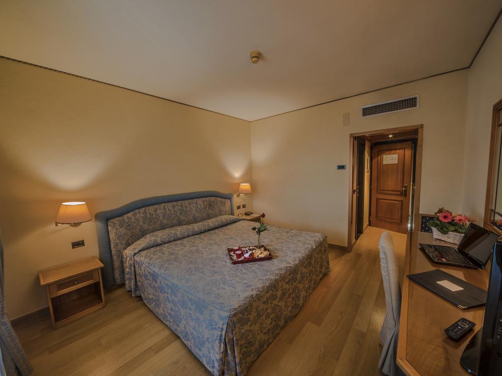 Hotel Valdarno Montevarchi Extérieur photo
