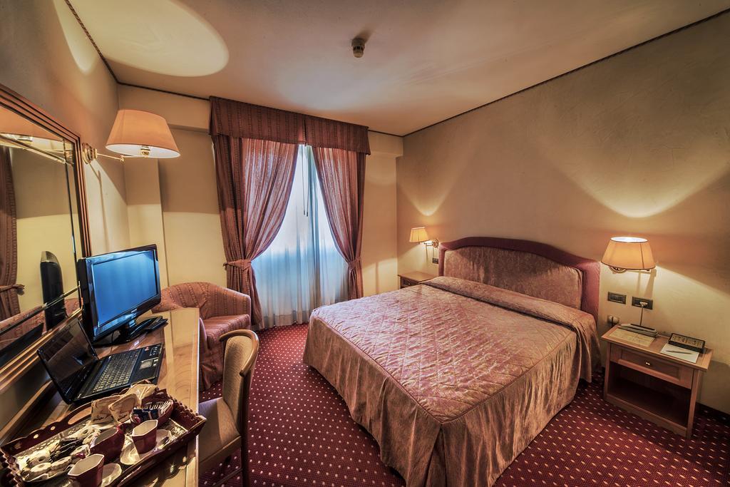 Hotel Valdarno Montevarchi Extérieur photo