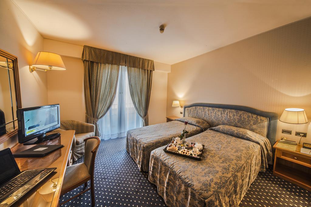 Hotel Valdarno Montevarchi Extérieur photo
